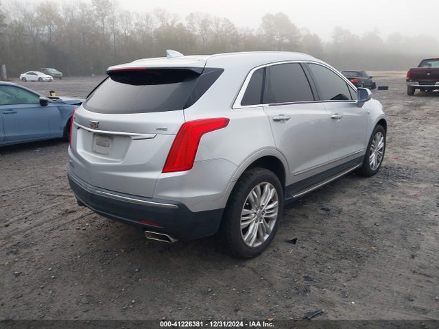 2017 CADILLAC XT5 1GYKNERS7HZ294428 Photo 3