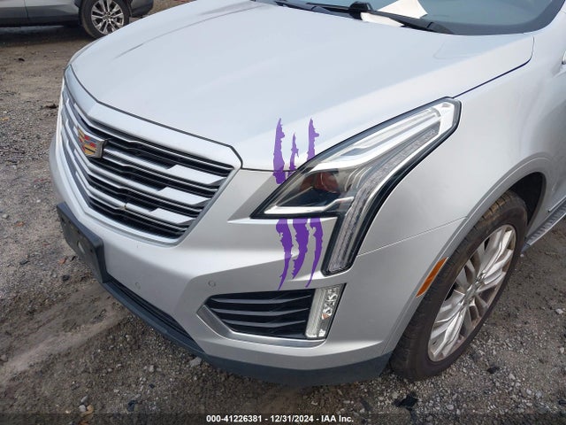 2017 CADILLAC XT5 1GYKNERS7HZ294428 Photo 5