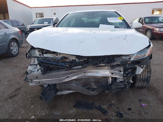 4T1B11HK1KU804266 Toyota CAMRY LE