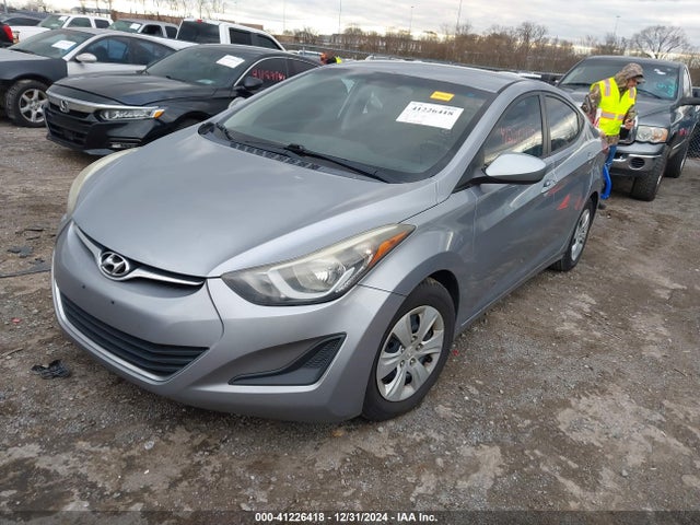 Hyundai ELANTRA SE 2016 5NPDH4AE6GH706642 Image 2