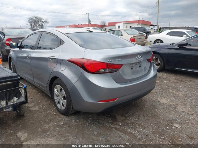Hyundai ELANTRA SE 2016 5NPDH4AE6GH706642 Image 3
