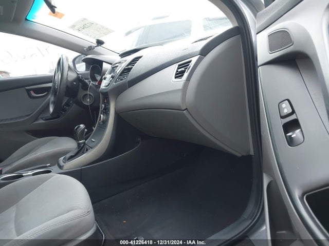 Hyundai ELANTRA SE 2016 5NPDH4AE6GH706642 Image 5