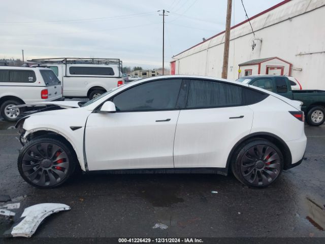 5YJYGDEF2MF133739 Tesla Model Y Performance Dual Motor All-wheel Drive