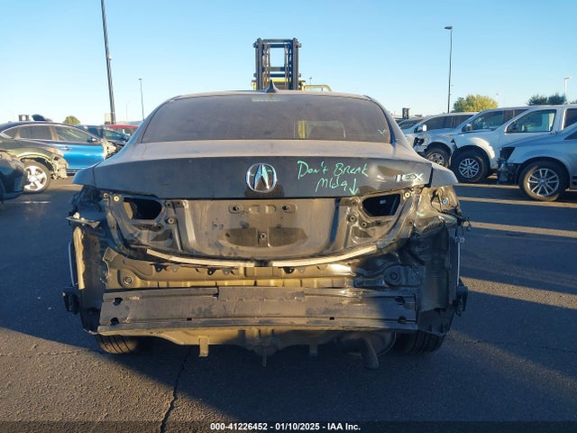 19UDE2F76GA002800 Acura Ilx Premium Package/technology Plus Package