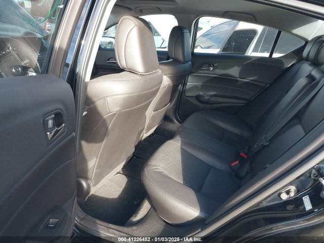 19UDE2F76GA002800 Acura Ilx Premium Package/technology Plus Package