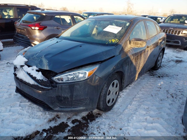 1FADP3E2XJL243698 Ford FOCUS S
