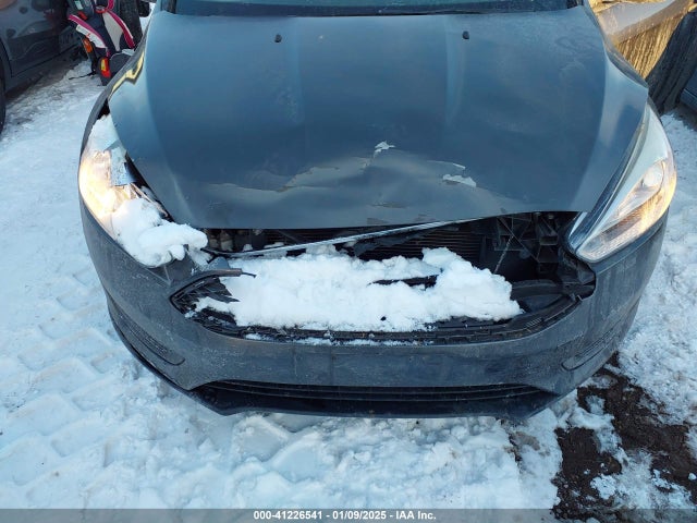 1FADP3E2XJL243698 Ford FOCUS S