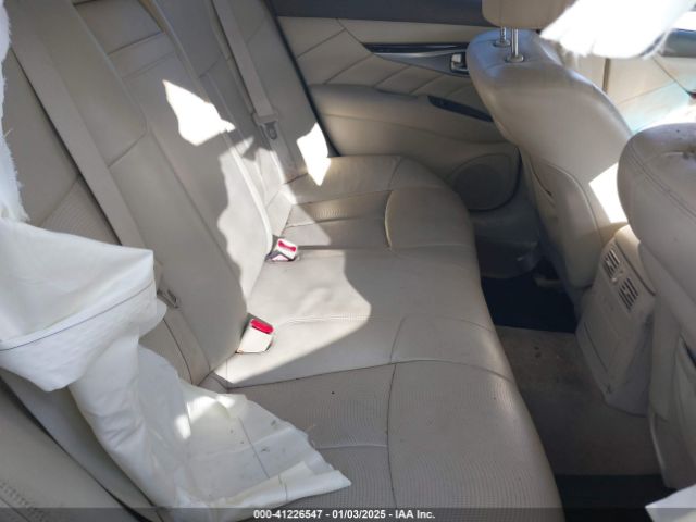JN1BY1AR5KM585063 Infiniti Q70 3.7x Luxe