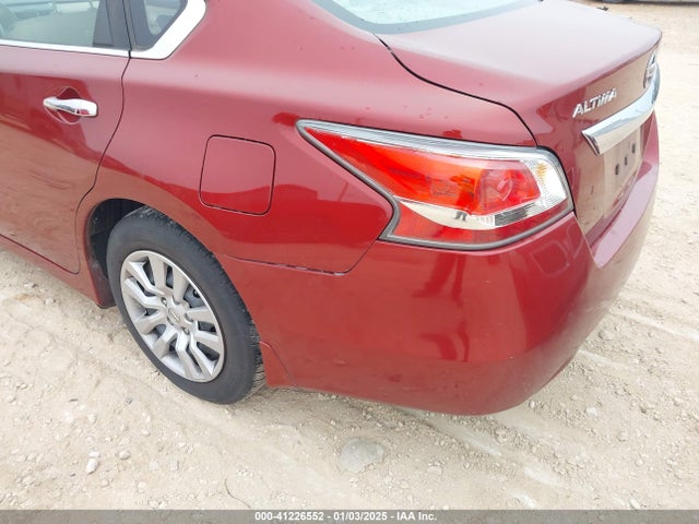 Nissan Altima 2.5 S 2015 1N4AL3AP5FN339878 Image 12