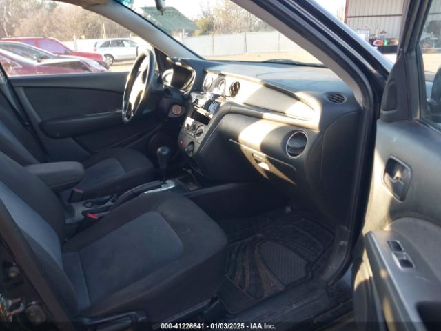 2004 MITSUBISHI OUTLANDER JA4LX31F34U059226 Photo 4
