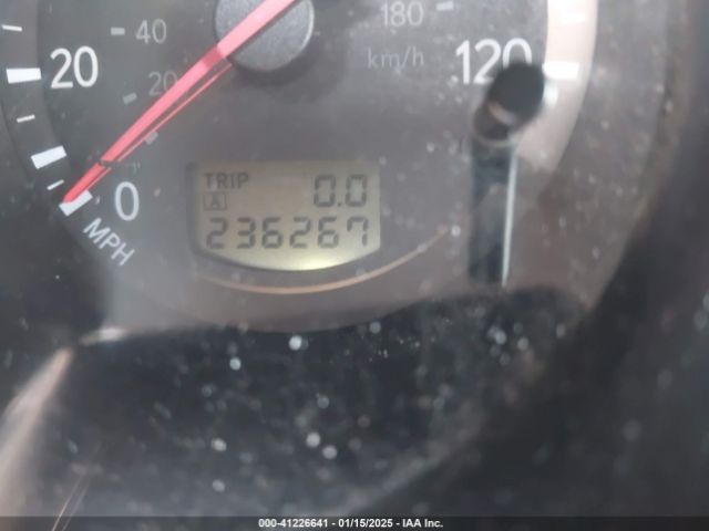 2004 MITSUBISHI OUTLANDER JA4LX31F34U059226 Photo 6