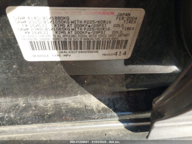 2004 MITSUBISHI OUTLANDER JA4LX31F34U059226 Photo 8