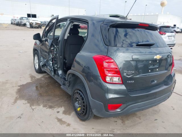 3GNCJKSBXLL198895 Chevrolet Trax Fwd Ls