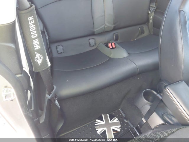 2007 MINI COOPER WMWMF33527TT52141 Photo 7