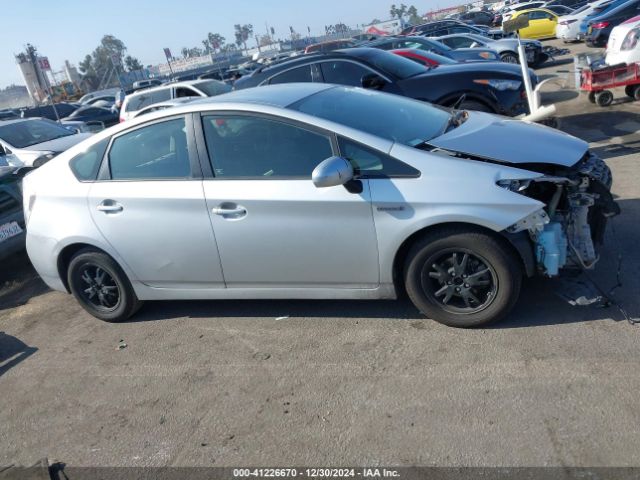 JTDKN3DU7E1773607 Toyota Prius Two