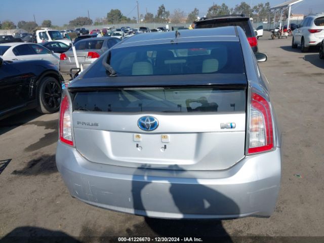 JTDKN3DU7E1773607 Toyota Prius Two