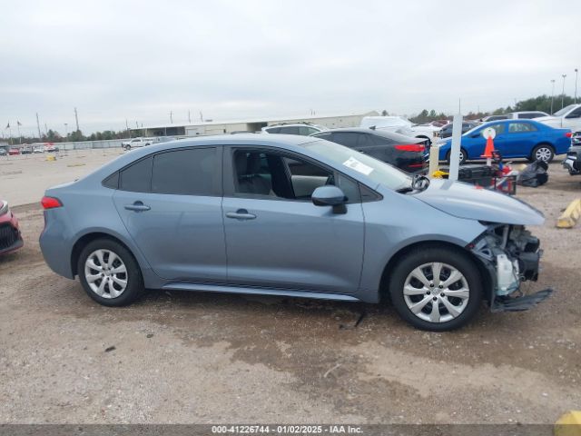 5YFEPMAE6MP164710 Toyota COROLLA LE