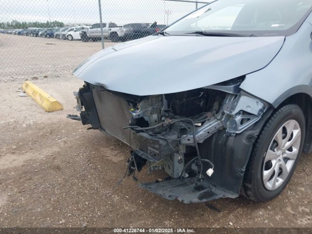5YFEPMAE6MP164710 Toyota COROLLA LE