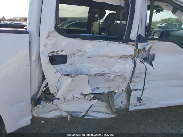 1FTEW1C50JKD72252 Ford F-150 Xlt