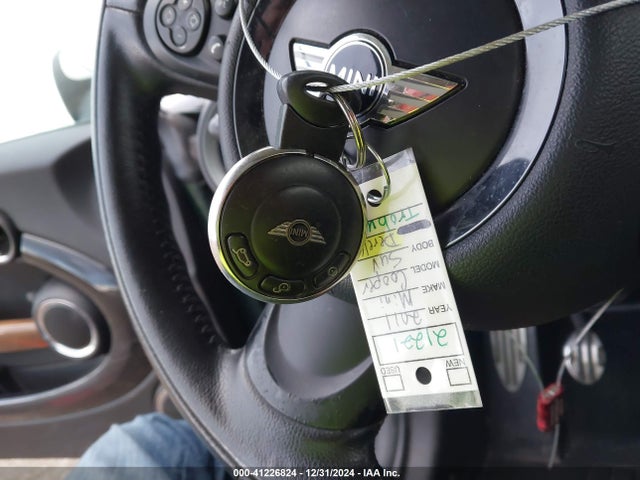 2011 MINI COOPER S WMWSV3C50BTY24596 Photo 10