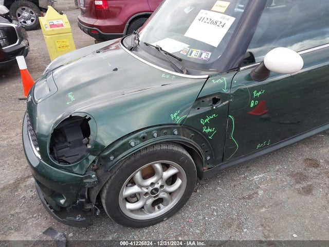 2011 MINI COOPER S WMWSV3C50BTY24596 Photo 5