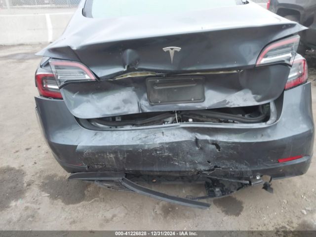5YJ3E1EA4PF655098 Tesla Model 3 Rear-wheel Drive