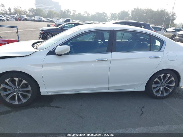 Honda Accord Sport 2015 1HGCR2F54FA218948 Image 14