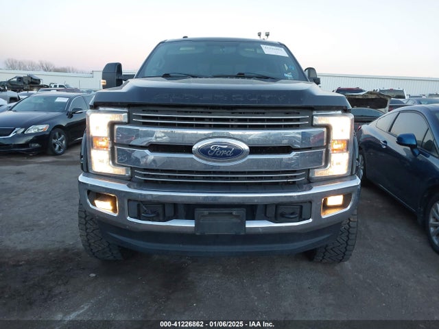 1FT7W2BT2HEE31308 Ford F-250 Lariat