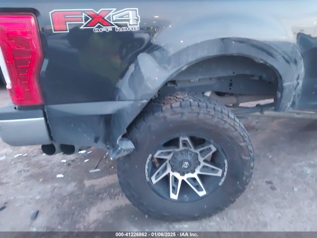 1FT7W2BT2HEE31308 Ford F-250 Lariat