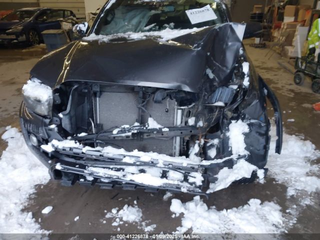 5TFCZ5AN5JX124056 Toyota Tacoma Trd Off Road