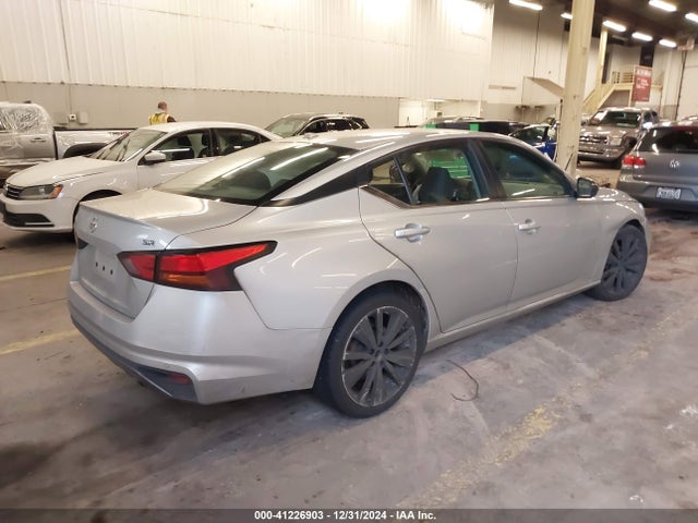 1N4BL4CV1MN388028 Nissan Altima Sr Fwd