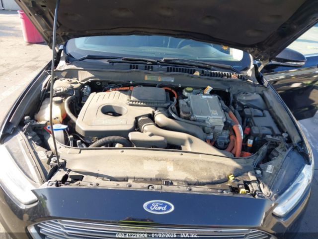 3FA6P0SU2GR315484 Ford Fusion Energi Titanium