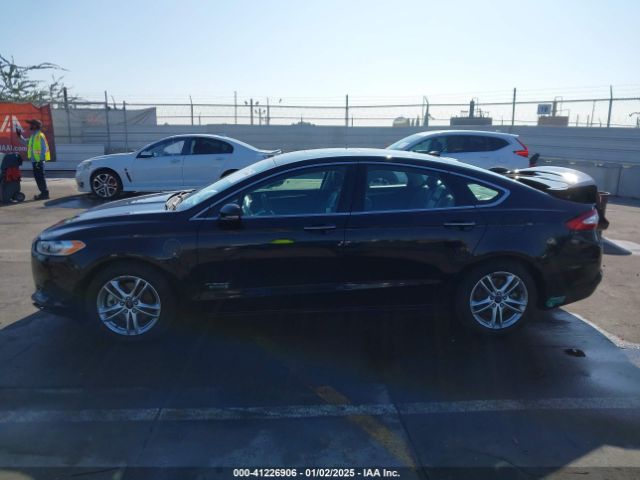 3FA6P0SU2GR315484 Ford Fusion Energi Titanium