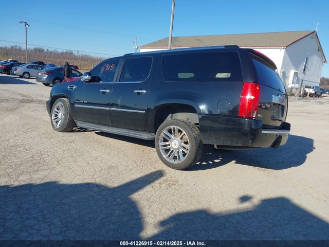 2012 CADILLAC ESCALADE ESV 1GYS4HEF6CR286200 Photo 2