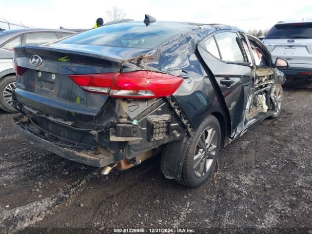 5NPD84LF3JH373345 Hyundai ELANTRA SEL
