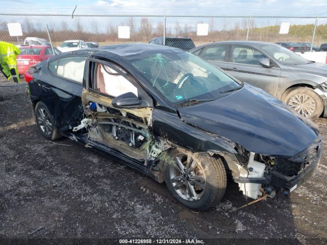 5NPD84LF3JH373345 Hyundai ELANTRA SEL