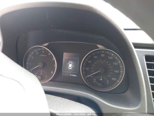 5NPD84LF3JH373345 Hyundai ELANTRA SEL
