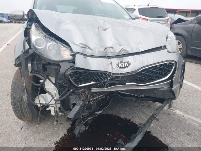 KNDPMCAC5L7821510 KIA Sportage Lx