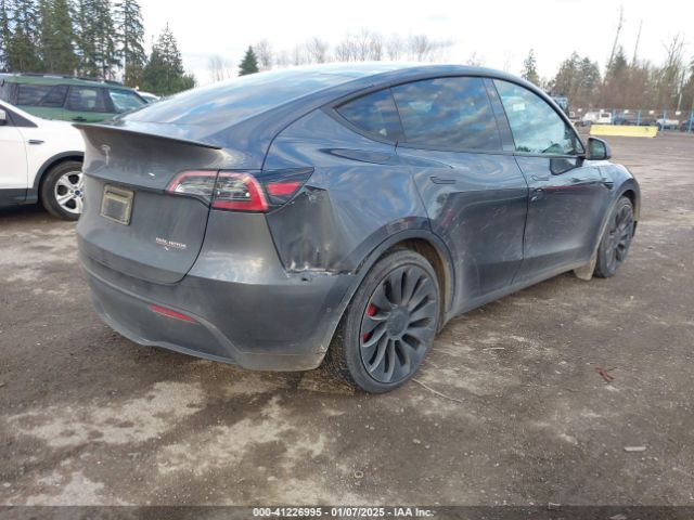 7SAYGDEF3NF311811 Tesla Model Y Performance Dual Motor All-wheel Drive
