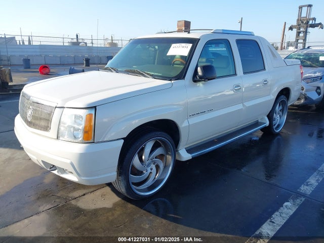 2002 CADILLAC ESCALADE EXT 3GYEK63N02G274009 Photo 1
