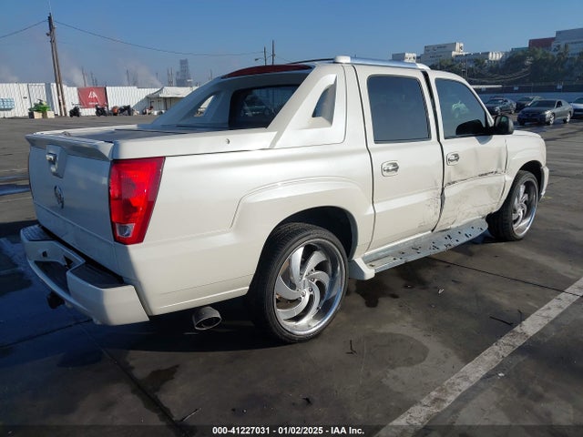 2002 CADILLAC ESCALADE EXT 3GYEK63N02G274009 Photo 3