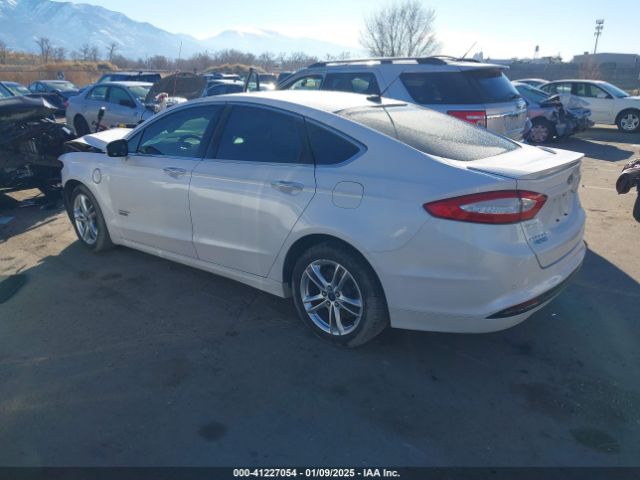 3FA6P0SU4GR303966 Ford Fusion Energi Titanium