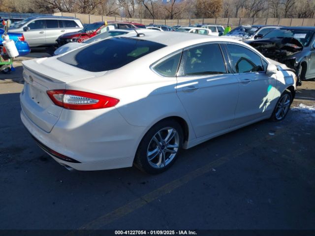 3FA6P0SU4GR303966 Ford Fusion Energi Titanium