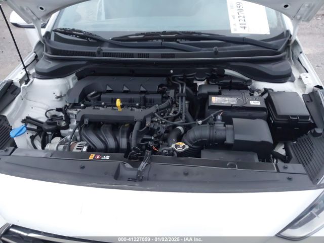 3KPC24A69ME130602 Hyundai ACCENT SE