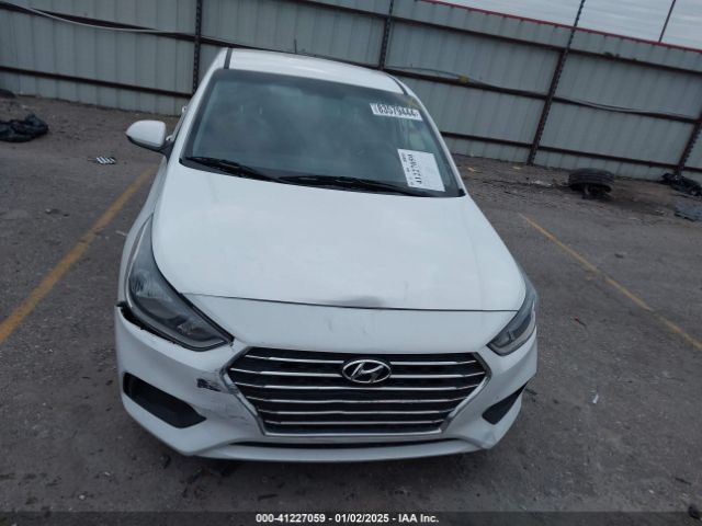 3KPC24A69ME130602 Hyundai ACCENT SE