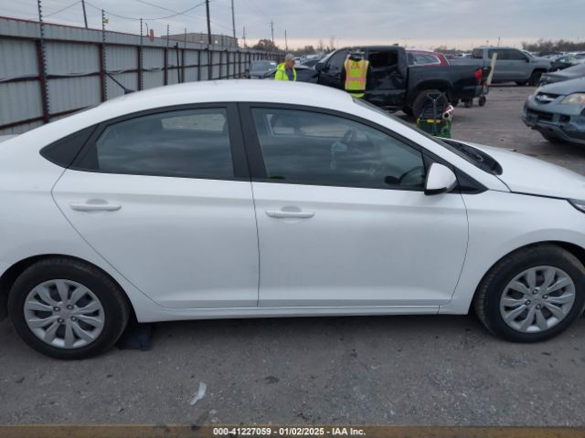 3KPC24A69ME130602 Hyundai ACCENT SE