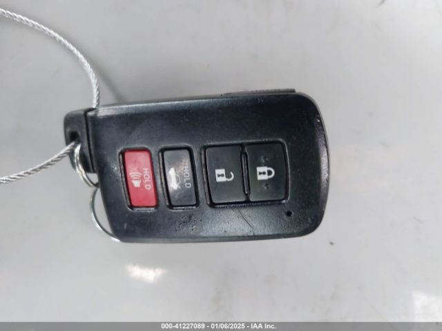 5YFBURHEXHP642051 Toyota Corolla Xse