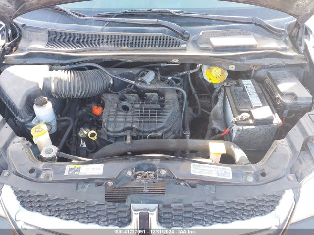 2C4RDGBG8ER389692 Dodge Grand Caravan Se