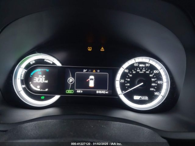 KNDCB3LC6J5153159 KIA NIRO LX