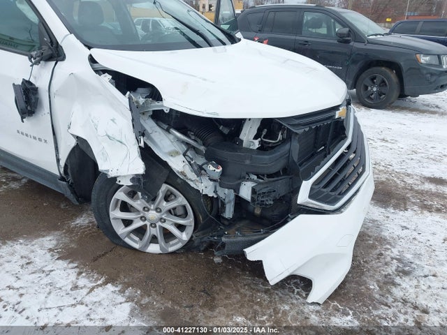 3GNAXHEV8JL395446 Chevrolet EQUINOX LS